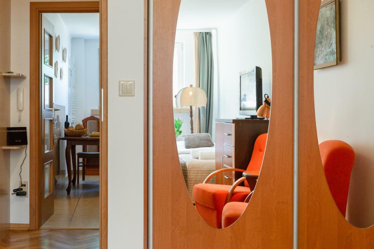 Traditional Apartment Starowiślna street Kraków Zewnętrze zdjęcie